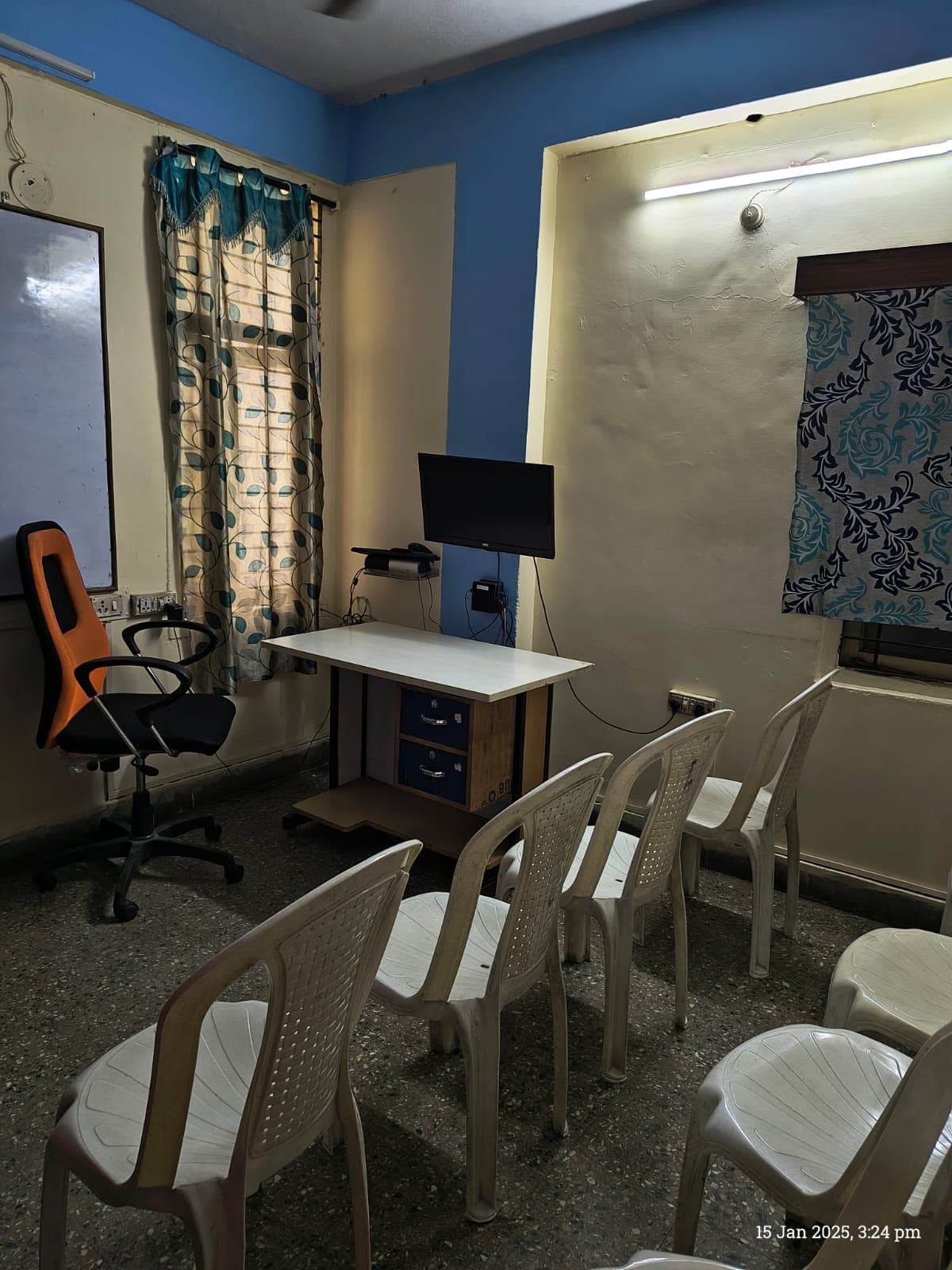 APEC A P E C Trainings - Ameerpet photo 1